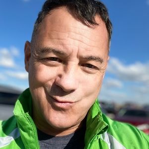 Meet your Posher, Posh